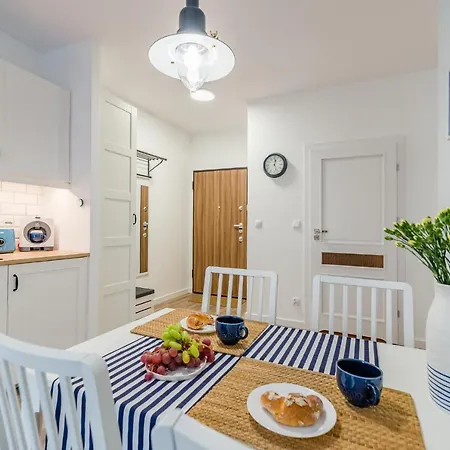 Anchor Marine Apartment